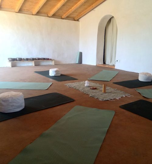 yoga room malama retreat portugal
